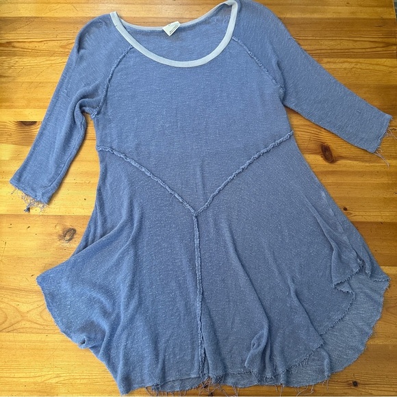 Free People Intimately "Weekends"
Layering Knit Tee in blue, S - Picture 4 of 11
